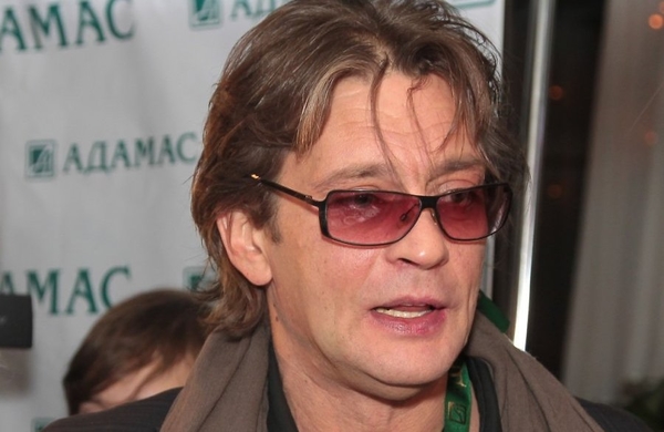 Александр Домогаров сделал анализ ДНК на отцовство