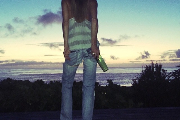 instagram.com/ellemacphersonofficial