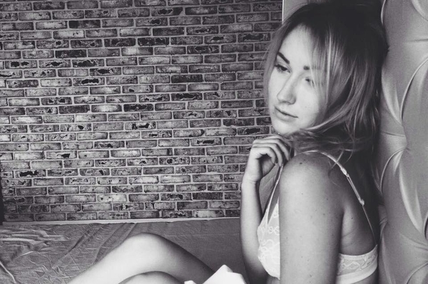 facebook.com/groza.elena, Елена Гроза