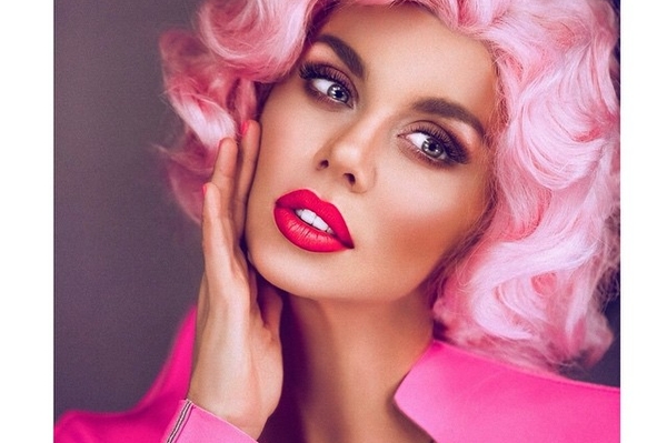 instagram.com/annasedokova