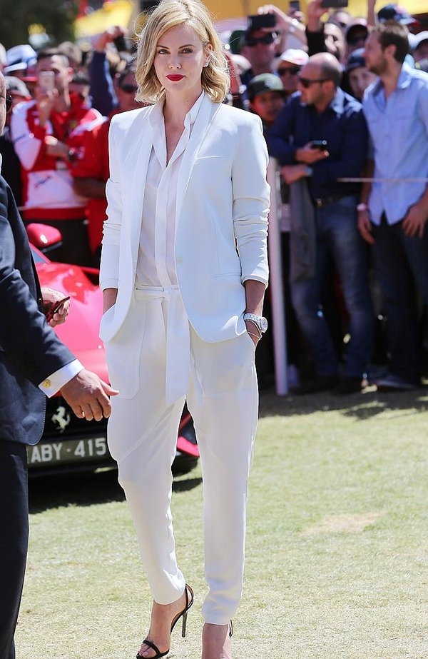 Look дня: Шарлиз Терон