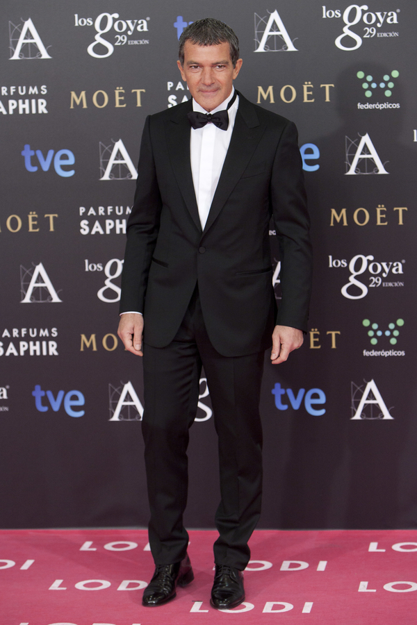 Антонио Бандерас решил стать дизайнером