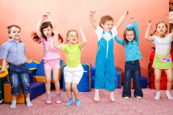 1 апреля в детском саду – сценарий