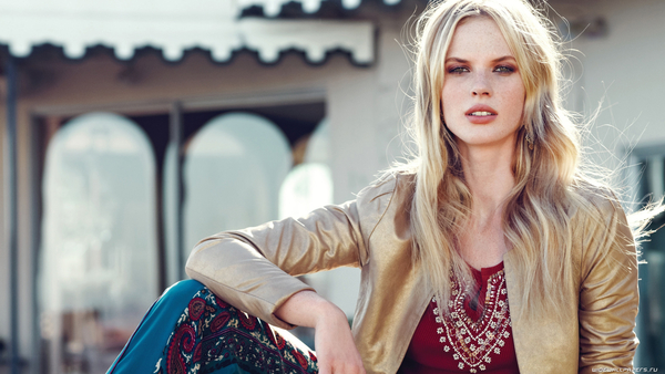 Российская супермодель Анна Вялицына беременна