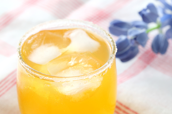 Весенние коктейли: Три вкусные идеи