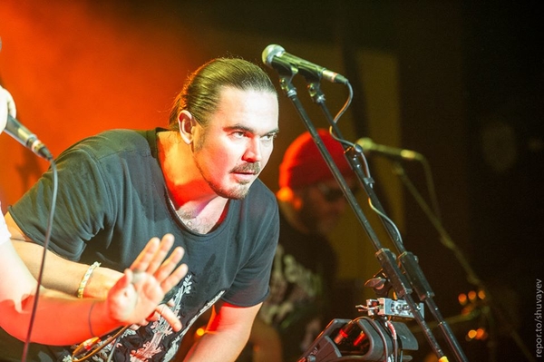 Фагот рассказал, как стал временным солистом группы Скрябин