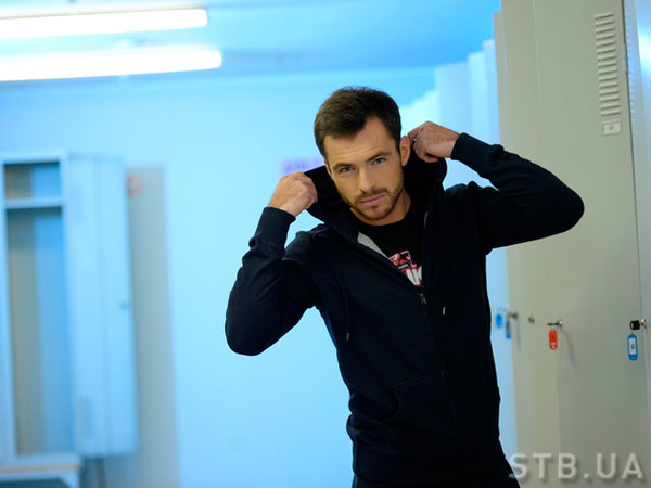 Холостяк 5 сезон онлайн: Кто ушел в четвертом выпуске