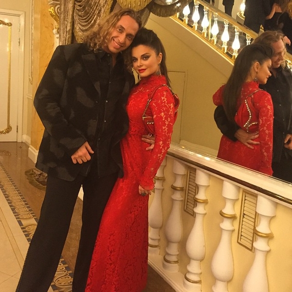 Тарзан впервые прокомментировал интимные фотографии с Королевой