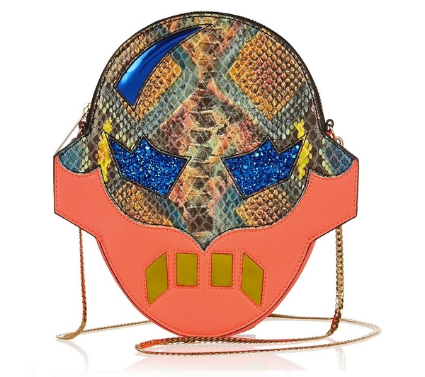 Магнитофон, арбуз и пони: 10 самых неожиданных модных сумок