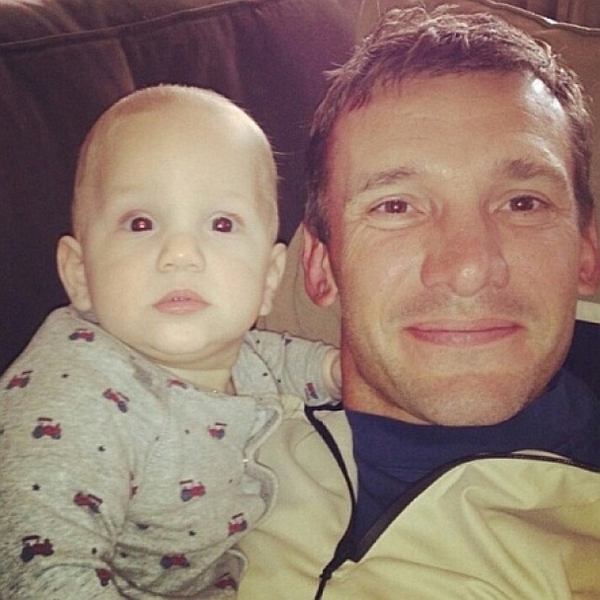 Андрей Шевченко отметил первый день рождения младшего сына