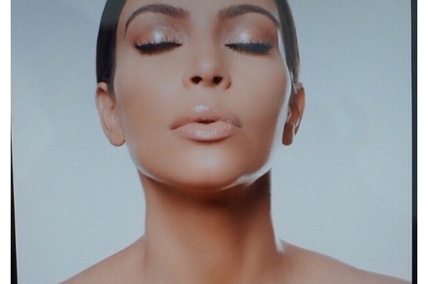 instagram.com/kimkardashian