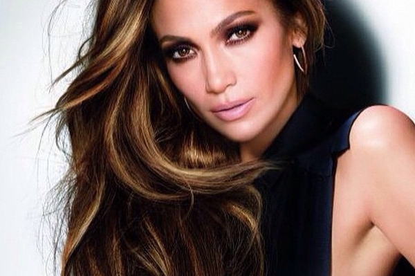 instagram.com/jlo