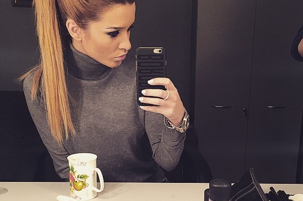 instagram.com/borodylia