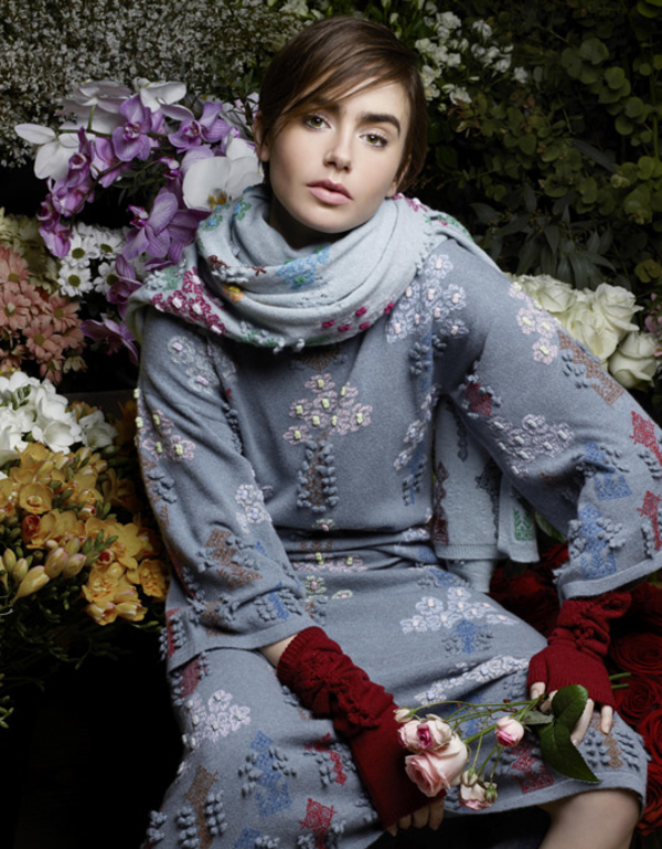 Лили Коллинз снялась в новой рекламе Chanel