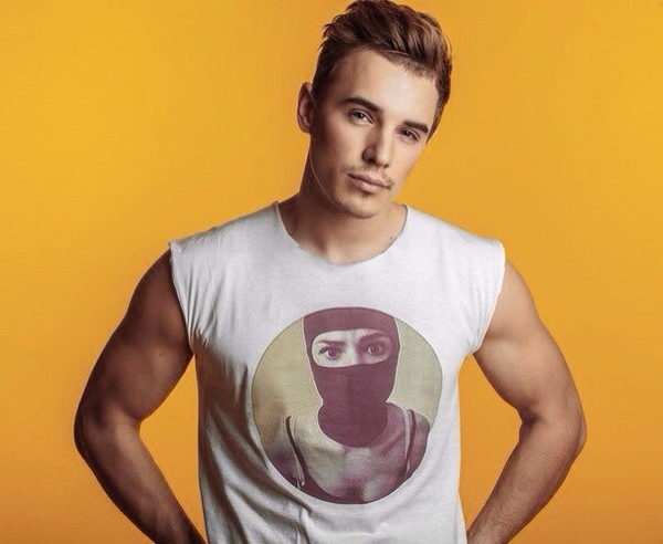 Вадим Олейник заступился за Ани Лорак