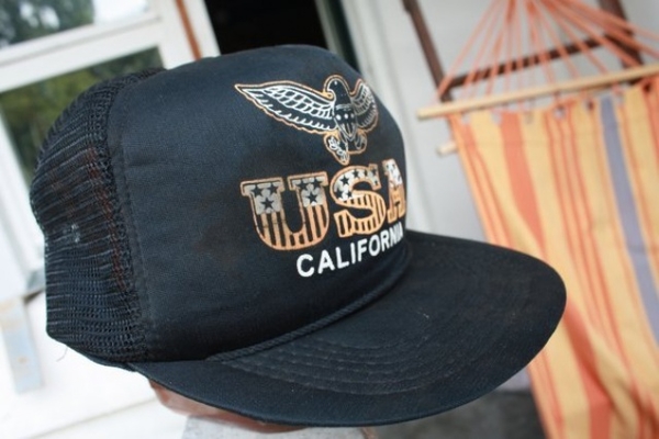 Привет из 90-ых: ТОП-10 популярных вещей из прошлого