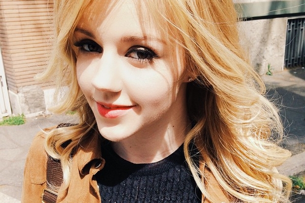 instagram.com/yulianna_karaulova