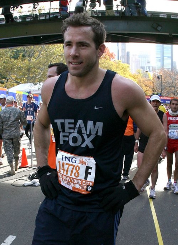 Международный Олимпийский день: ТОП-10 звезд, которые любят бегать