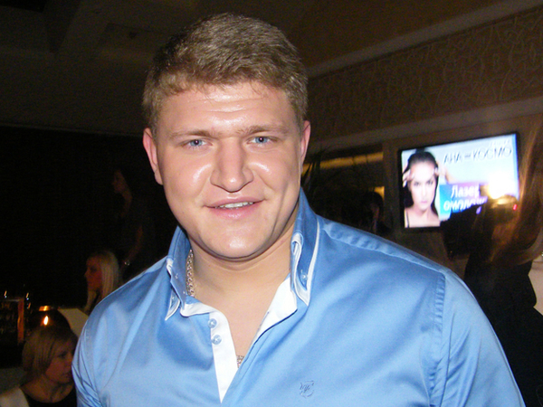 Победитель Х-фактор Алексей Кузнецов рассказал, почему переехал в Австрию