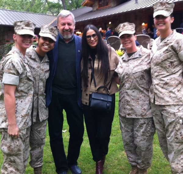 Деми Мур поддержала белорусских политзаключенных