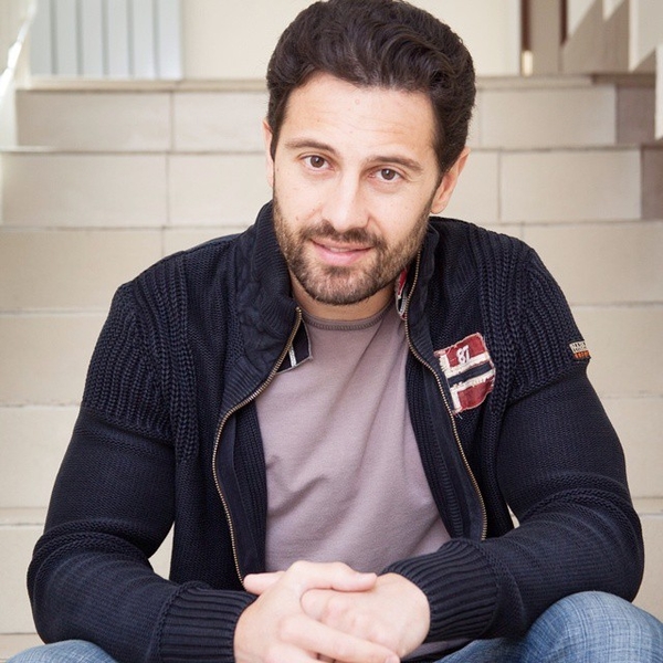 Российский актер Антон Макарский показал трогательное фото с дочкой