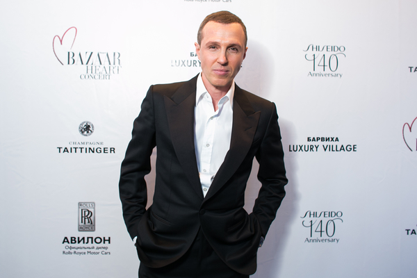 Российский актер Игорь Верник появился на публике с экс-супругой