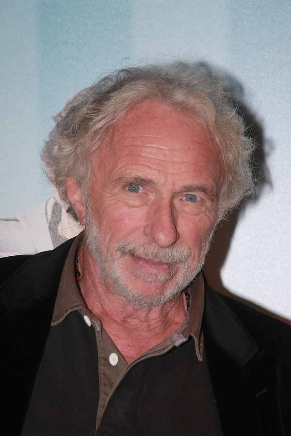 Актер Пьер Ришар написал мемуары