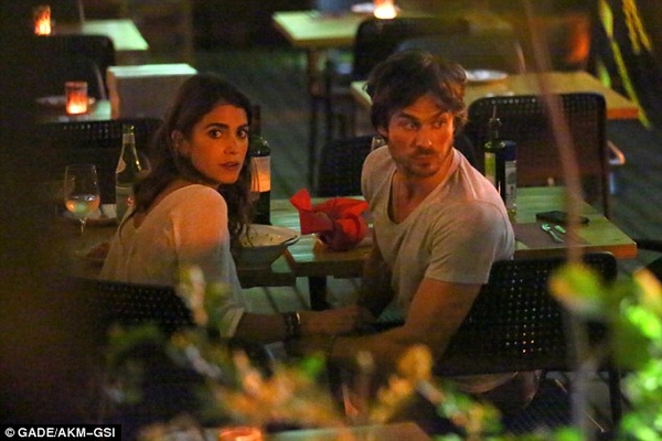 Молодожены Сомерхолдер и Никки Рид сходили на романтический ужин