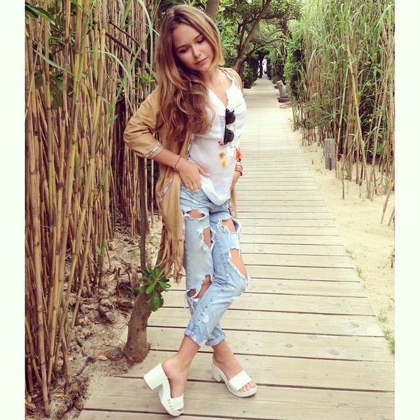 15-летняя дочь Маликова показала фото с парнем