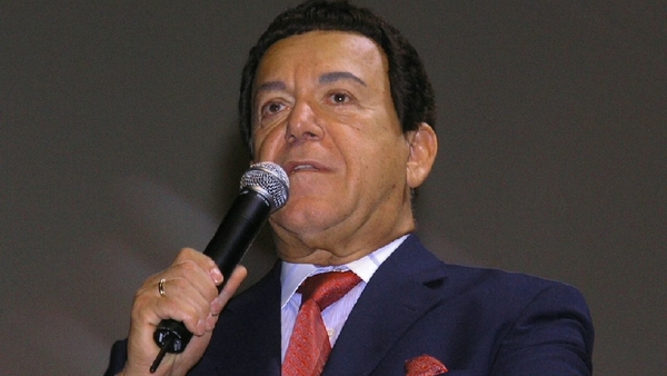 На Донбассе снесут мемориальную доску "врага Украины Кобзона"