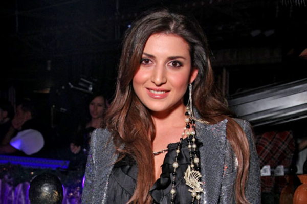 Мужа певицы Жасмин посадили под домашний арест