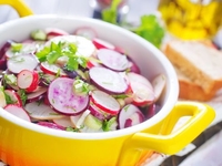 Лучший весенний салат из редиса: быстрый пошаговый рецепт