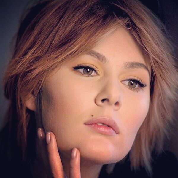 Мария Кожевникова сводила сына на хоккей