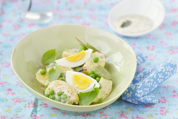 Салат из молодого картофеля: Три вкусные идеи