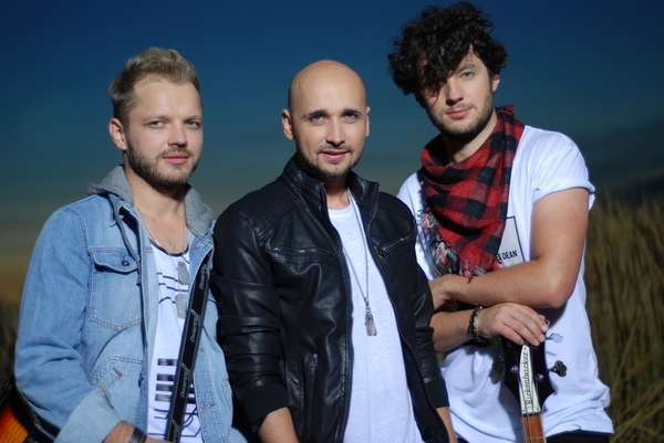 Группу Авиатор ограбили во время благотворительного тура