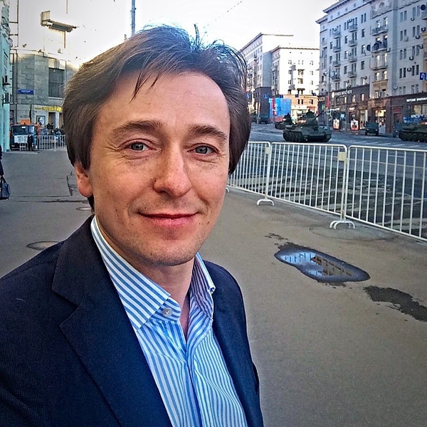 Сергей Безруков бросил жену после 15 лет брака – СМИ