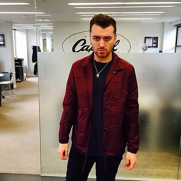 Сэм Смит перенес операцию на голосовых связках