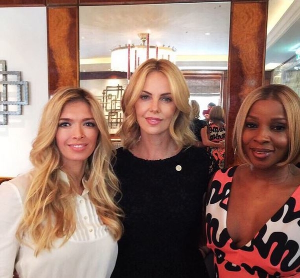 Вера Брежнева встретилась с Шарлиз Терон