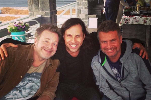 instagram.com/arthurpirozhkov