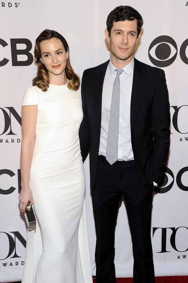 Актриса сериала Сплетница Лейтон Мистер беременна