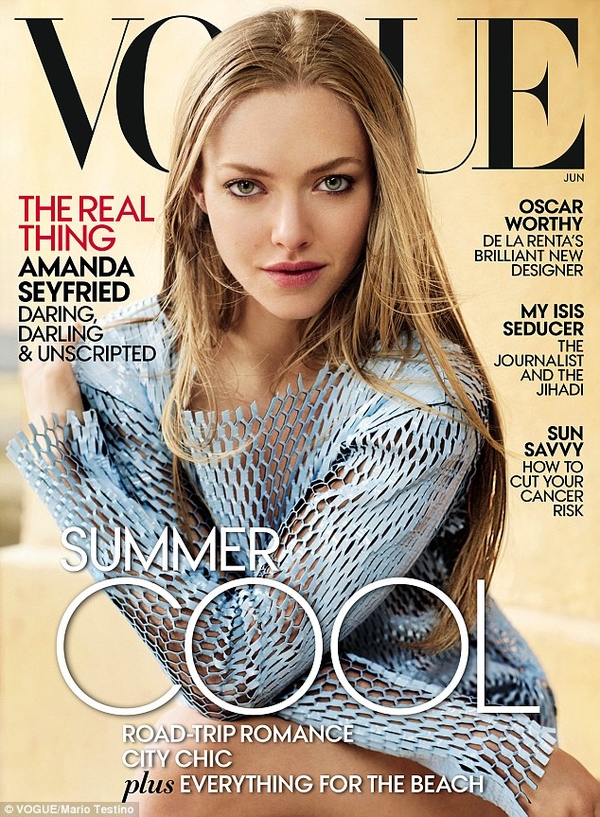 Аманда Сейфрид впервые украсила обложку Vogue