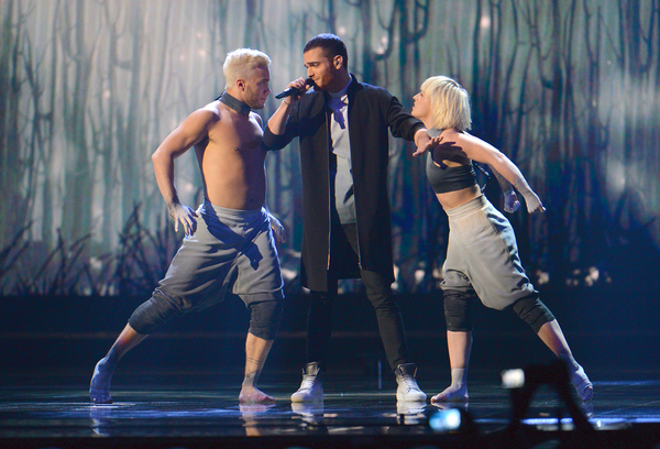 Евровидение 2015: Представитель Азербайджана устроил на сцене спектакль