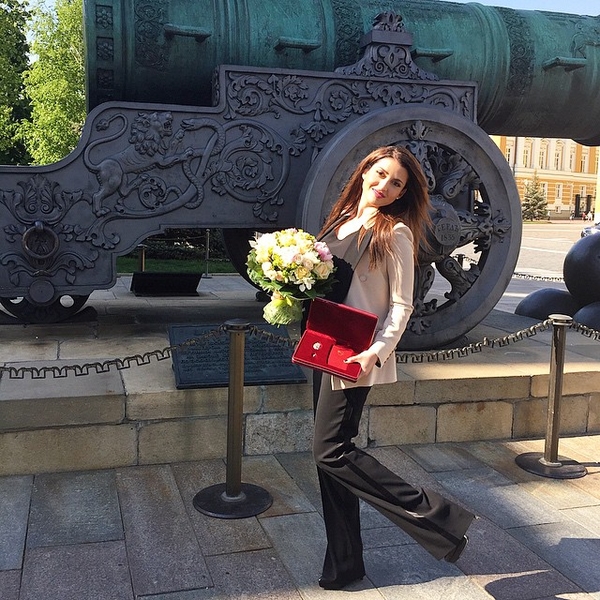 Певица Жасмин показала повзрослевшую дочь