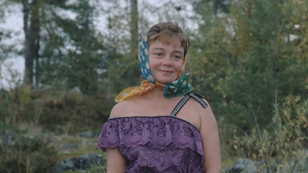 Звезда фильма Любовь и голуби рассказала о состоянии после операции