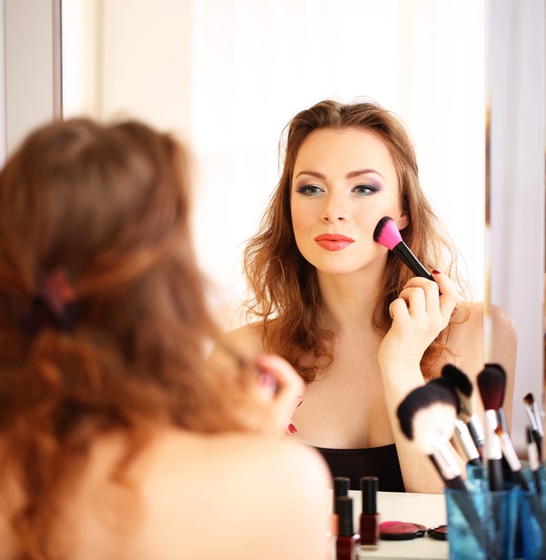 Мифы о макияже, в которые нужно перестать верить