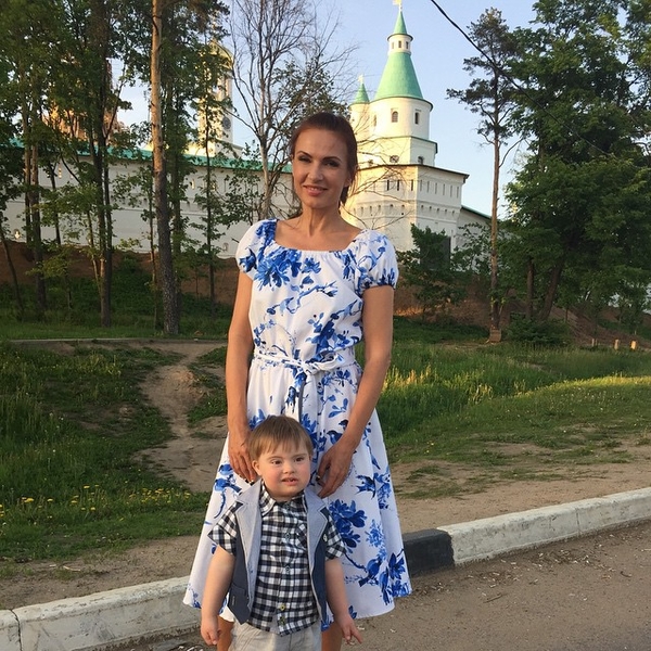 Сын Эвелины Бледанс принял участие в съемках популярного глянца