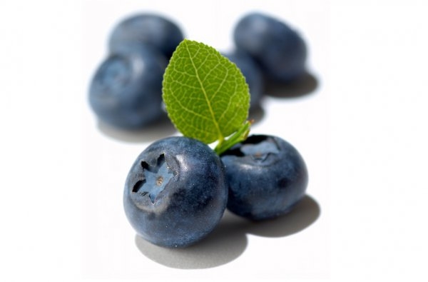 Фрукты и ягоды июля: ТОП-5 видов