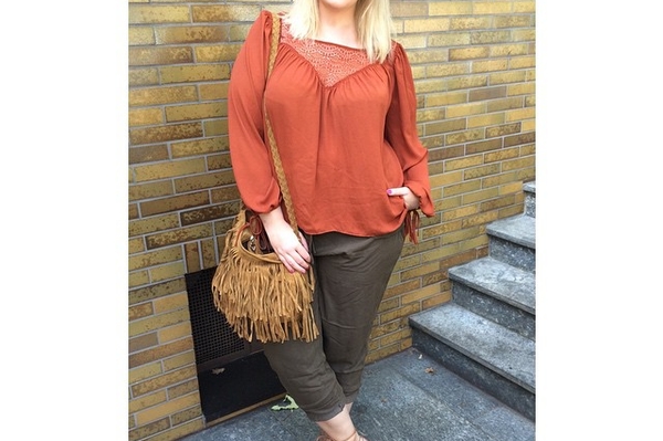 instagram.com/lisamosh