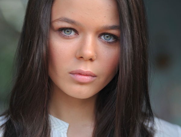 Алина Гросу рассказала, как ухаживает за лицом