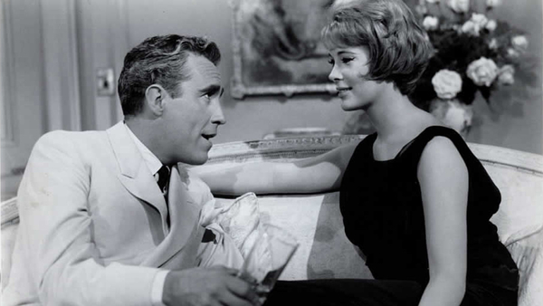 Что почитать во время беременности: ТОП-5 книг о любви